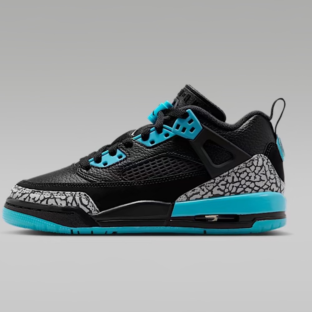 Jordan Spizike Low - Picture 4 of 16